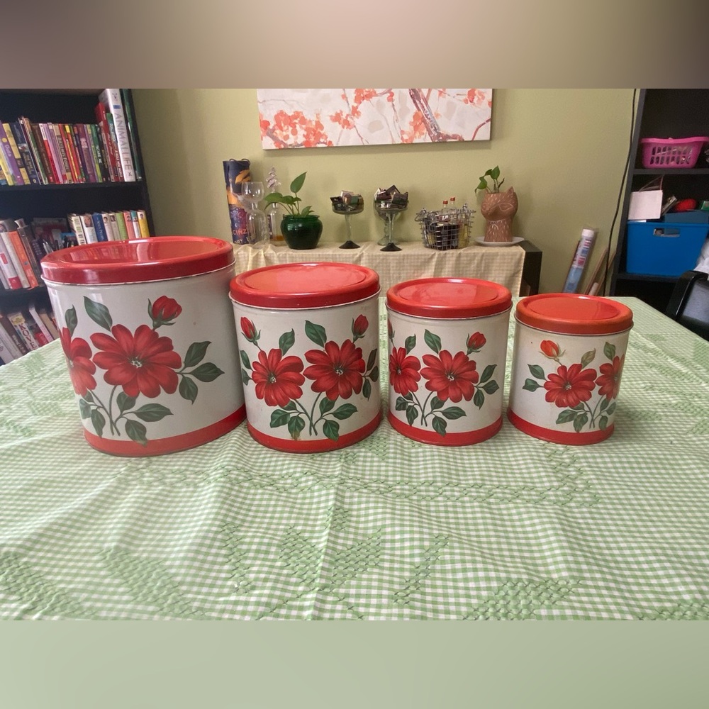 Vintage kitchen nesting canisters with red poppys and red lids (m-2)